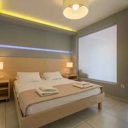 Apollo Ii Hotel 4*