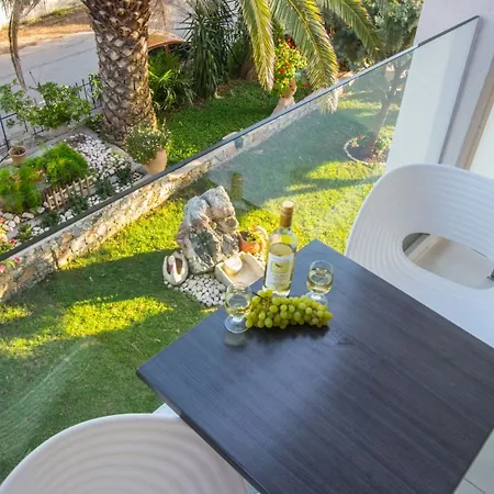Apollo Ii Hotel 4*